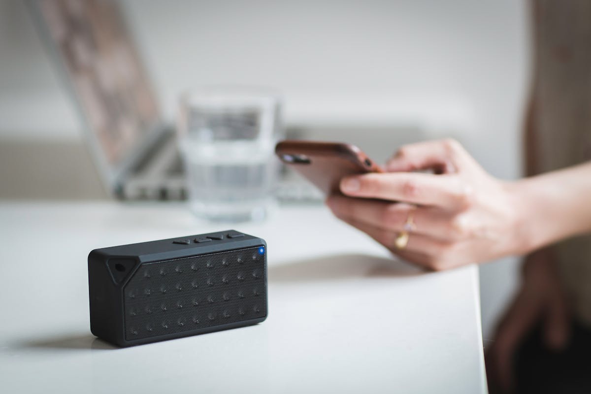 Bluetooth file transfer limitations on Android — slow speed and pairing failures