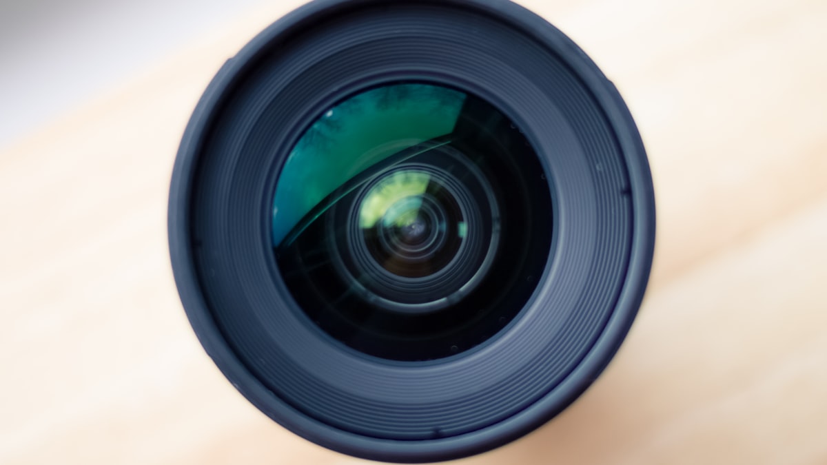 High-resolution Samsung photo quality preserved during iPhone transfer